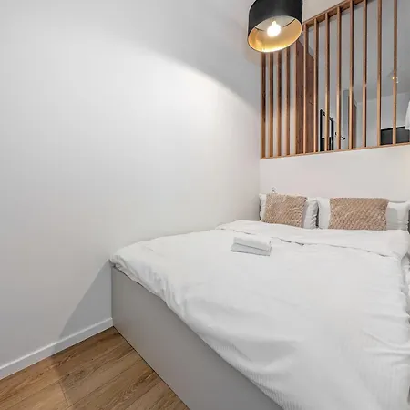 Apartament Czysta Urban Living By Bookinghost