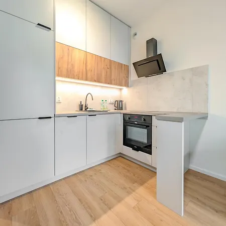 Czysta Urban Living By Bookinghost